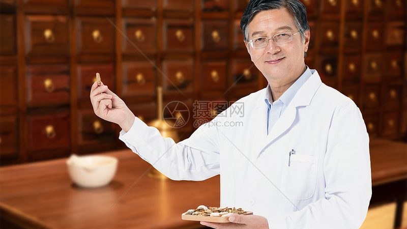 腰椎间盘突出：推拿治疗的选择与误区**