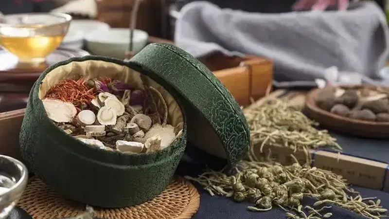 小儿推拿常用穴位图解哪个版本好